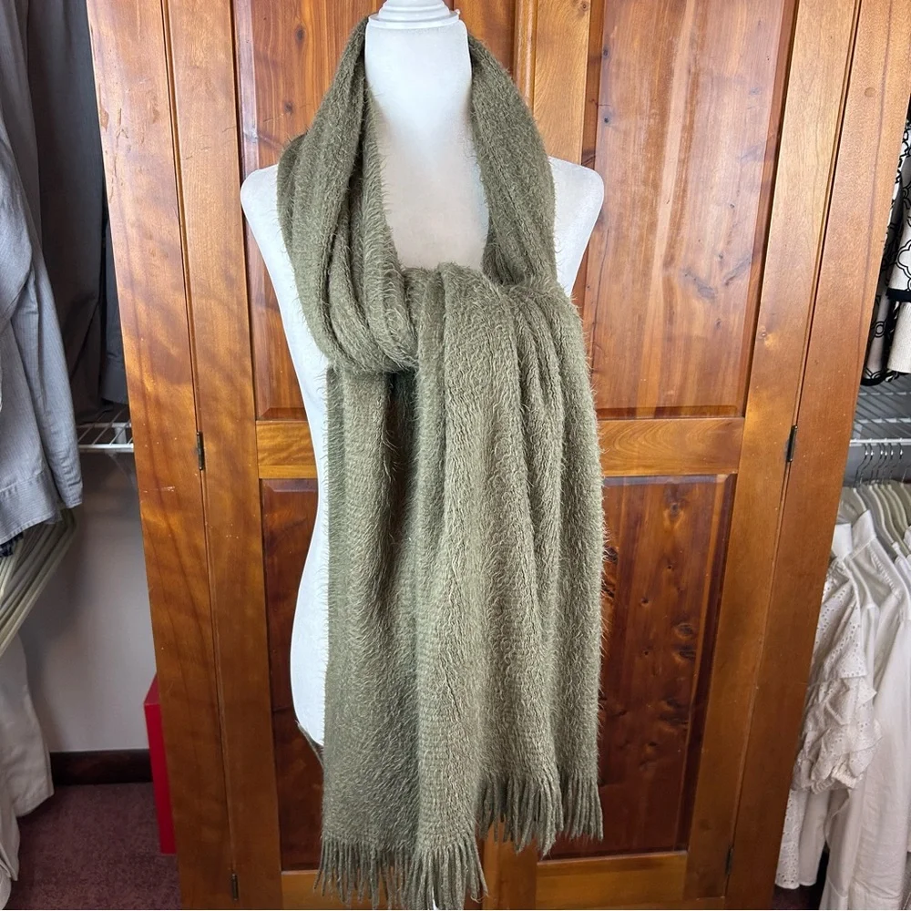 Free People Fringe Blanket Scarf in Olive Green Boho Cozy Outdoor Soft